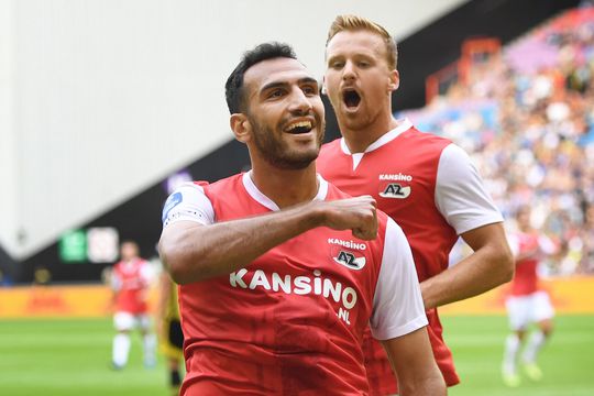 AZ wint op bezoek bij Vitesse: Pavlidis en Gimenez bovenaan de topscorerslijst