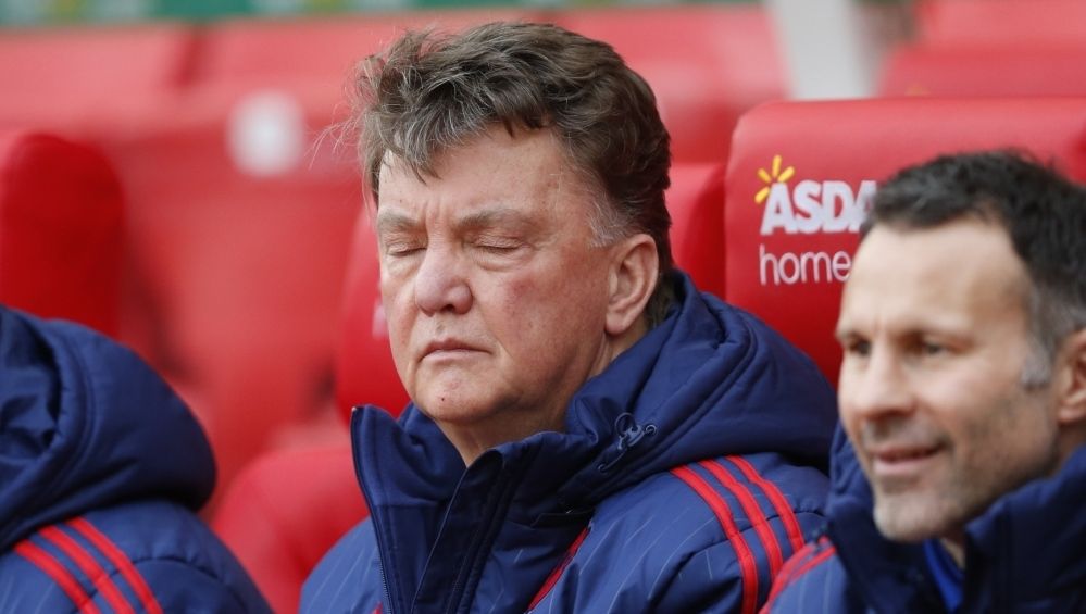 Britse krant over Van Gaal: 'Hij is al dood'