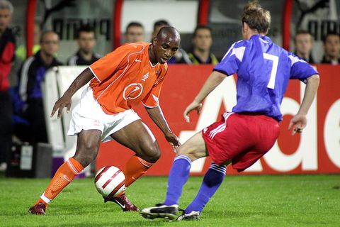 Kerstmis is geen Kerstmis zonder Denneboom: 'Romano nam zijn hele familie mee naar Oranje'