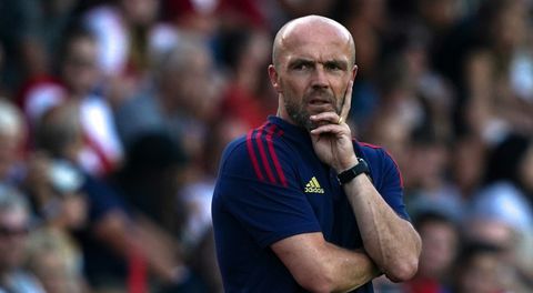 Alfred Schreuder wil nog minimaal 3 tot 5 versterkingen bij Ajax