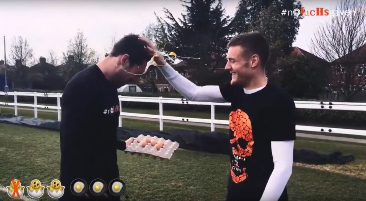 Vardy en Fuchs slaan eieren op elkaars hoofd kapot (video)