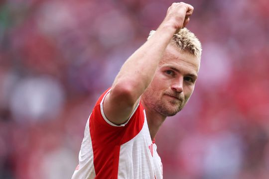 Bundesliga: Bayern München slacht Bochum helemaal af, Xavi Simons wint ook