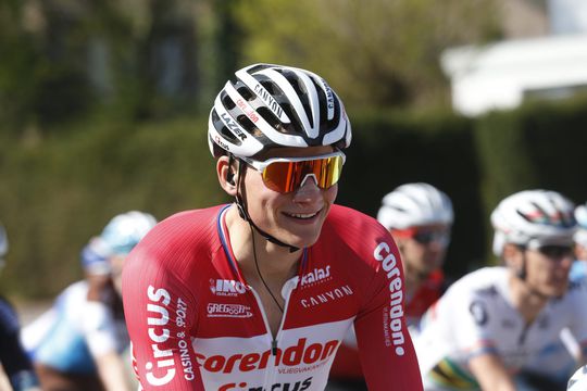 'Van der Poel heeft iets Messiaans, hij is Frenkie de Jong met schijfremmen'