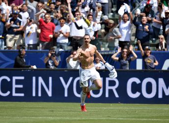 Ibra reageert op droomdebuut: 'Zij vroegen, ik gaf ze Zlatan' (video)