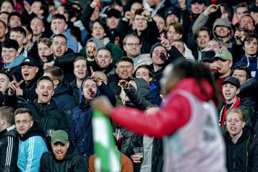 2.000 fans minder bij Feyenoord - AS Roma: club sluit Vak Z