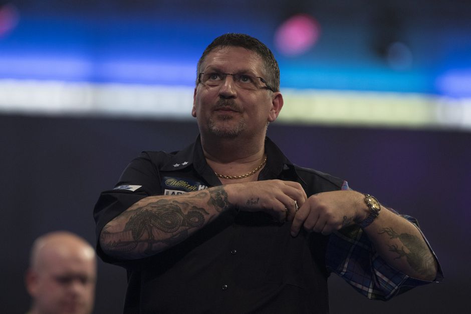 Gary Anderson moet met andere pijlen gaan gooien na gewichtsverlies