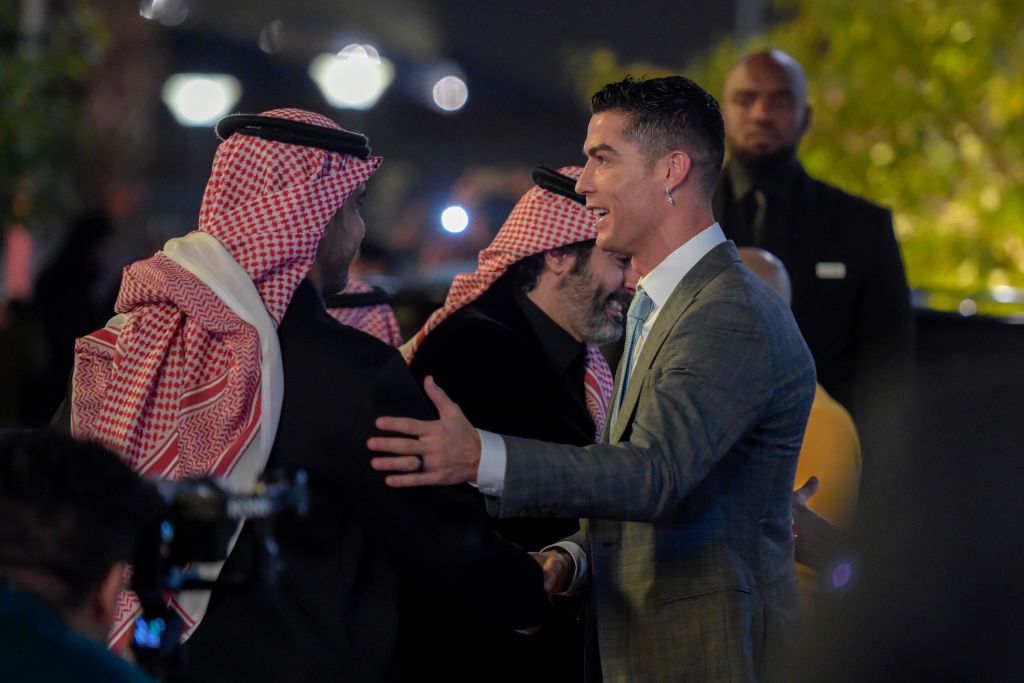 Amnesty wil dat Cristiano Ronaldo praat over mensenrechten in Saudi-Arabië