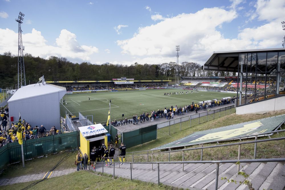 VVV vergeet te scoren tegen Emmen en is nog geen kampioen