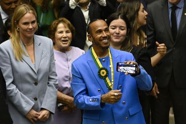 🎥 | Lewis Hamilton benoemd tot ereburger van Brazilië 'en achtvoudig wereldkampioen'