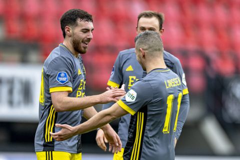 Feyenoord wint ondanks goal van Lasse Schöne dik in Nijmegen