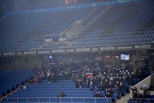 Duitse clubs kritisch op maatregel tegen fans in stadions: 'Niets met bescherming te maken'