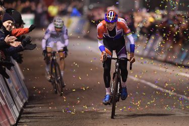 Mathieu van der Poel is ziek en laat Parkcross schieten