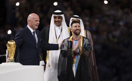 💰 | Rechter uit Oman biedt 1 miljoen dollar voor WK-gewaad Lionel Messi