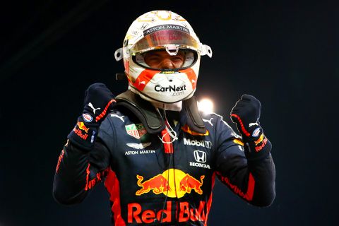 Heel Nederland kan Max Verstappen zondag naar de wereldtitel schreeuwen