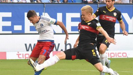 HSV slaat in slotminuten toe