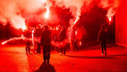 Fans steken Feyenoord hart onder riem met hardcore rap