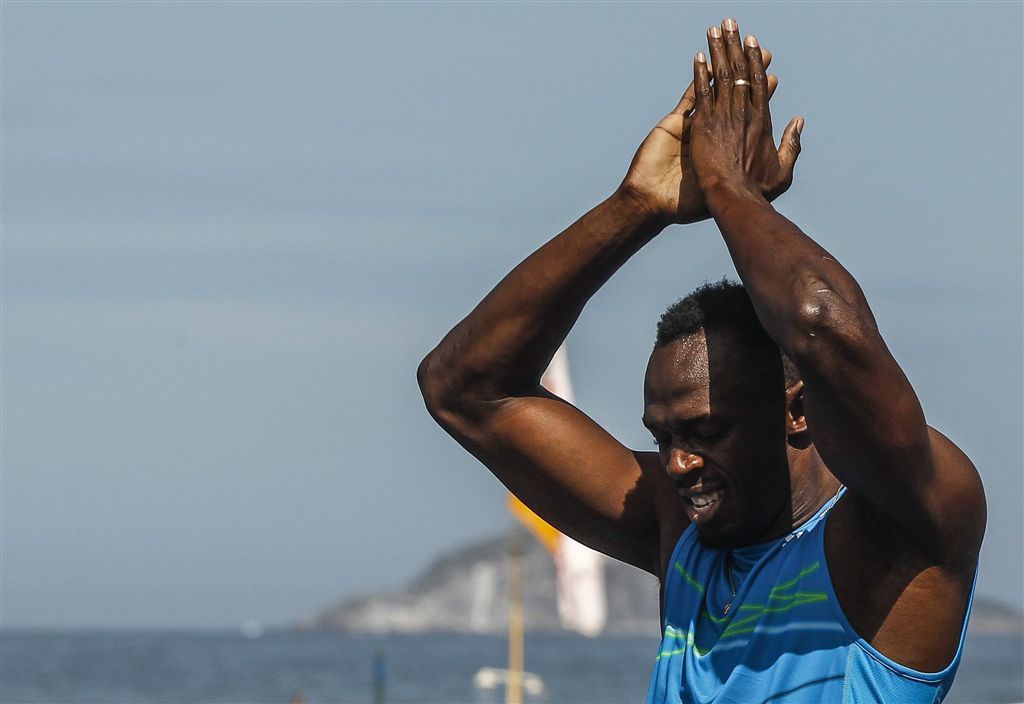 Bolt zet punt achter kort seizoen