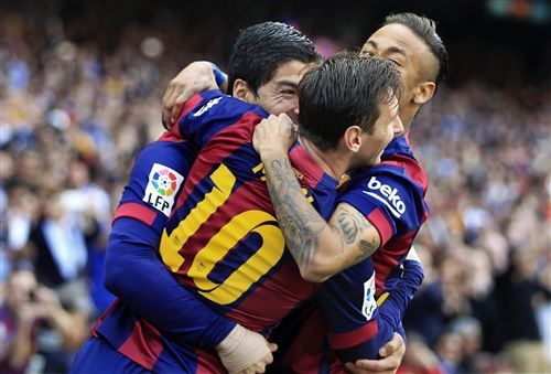 Barcelona wint topper van Valencia