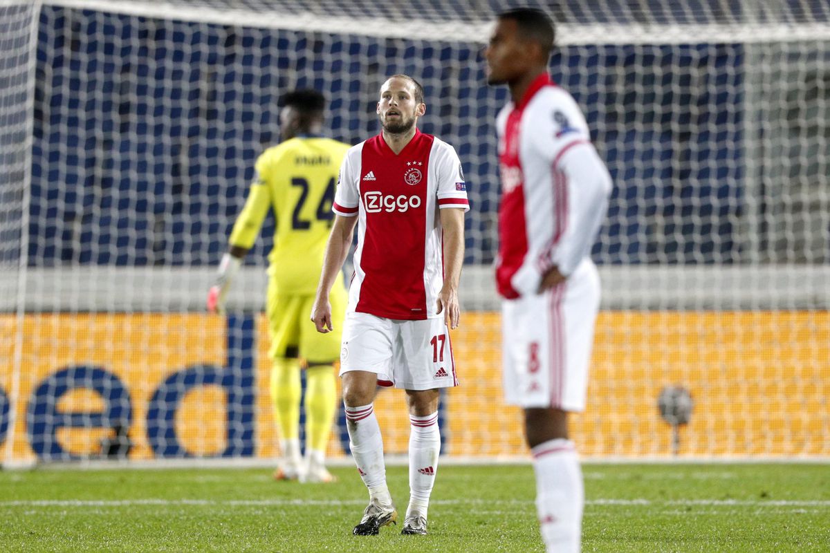Ongelofelijk: Ajax verspeelt 2-0 voorsprong bij Atalanta Bergamo