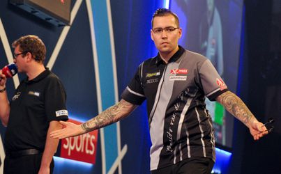 🎥 | Van de Pas overleeft 4 matchdarts tegen Clemens en mag verder in Ally Pally