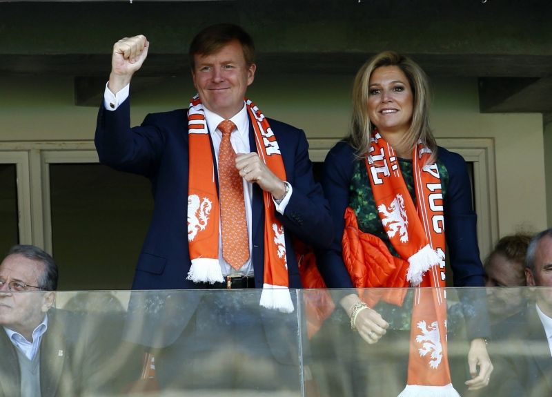 Koning en Rutte naar eventuele finale Oranje