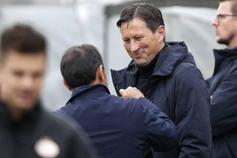 'Ook deze Duitse club wil gesprekken plannen met PSV-trainer Roger Schmidt'