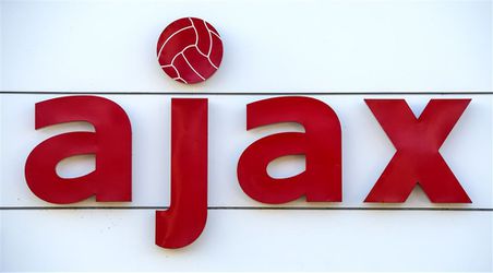 Van mishandeling verdachte Ajax-talenten blijven geschorst