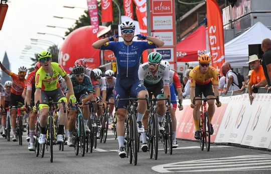 Jakobsen sluit Ronde van Wallonië fraai af: 2e dagsucces