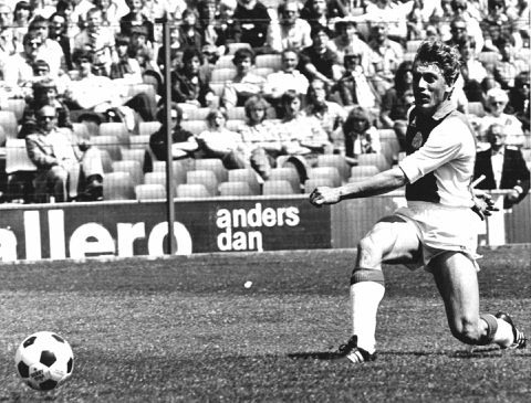 Ex-Ajacied Piet Wijnberg (63) is overleden