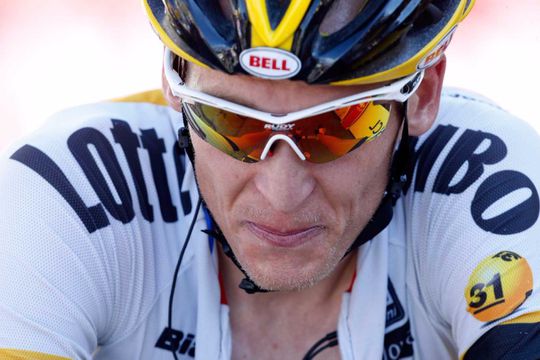 Vermoeide Gesink stapt af in Ronde van Polen