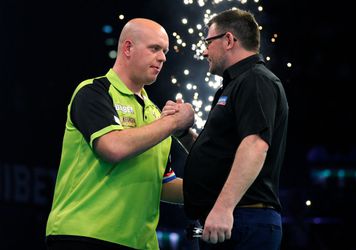 Dit is het programma van speelronde 12 in Premier League Darts: 'Mighty Mike' vs. 'The Machine'