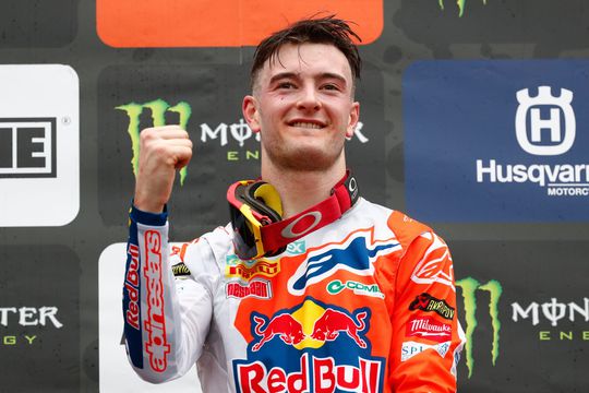 Herlings wil liever een dagje met Verstappen ruilen dan met Van der Poel: 'Word ik minder moe'