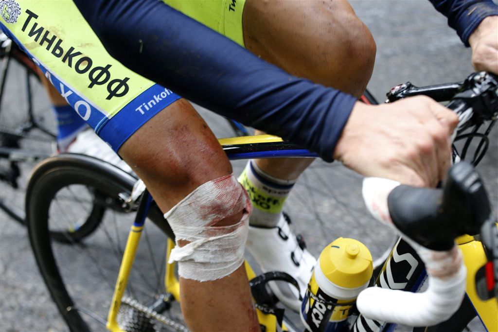 Contador laat knie direct onderzoeken