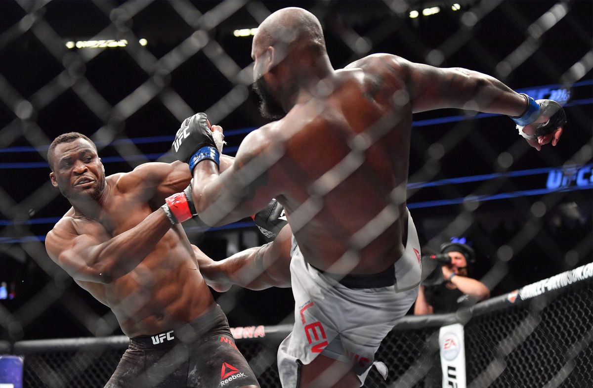 UFC boos op arrogante Ngannou na schandalig gevecht: 'Zijn ego heeft hem ingehaald'