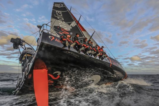 Crisistest voor vloot Volvo Ocean Race