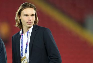 CL: Deze Belg wordt dinsdagavond de jongste keeper óóit