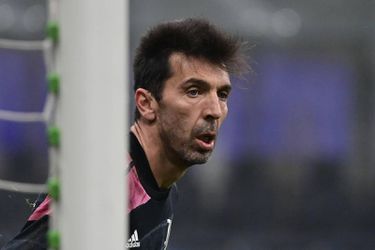 Juve-keeper Gianluigi Buffon krijgt boete van 5000 euro omdat hij z'n ploeggenoot keihard uitschold