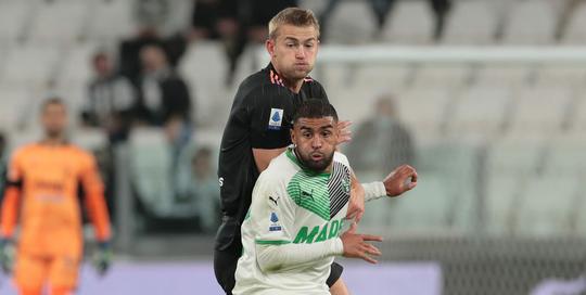 Juventus en De Ligt verliezen van Sassuolo, Koopmeiners en De Roon danken Zapata