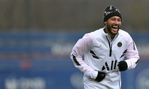 Neymar en PSG bereiken akkoord over contract tot zomer 2026