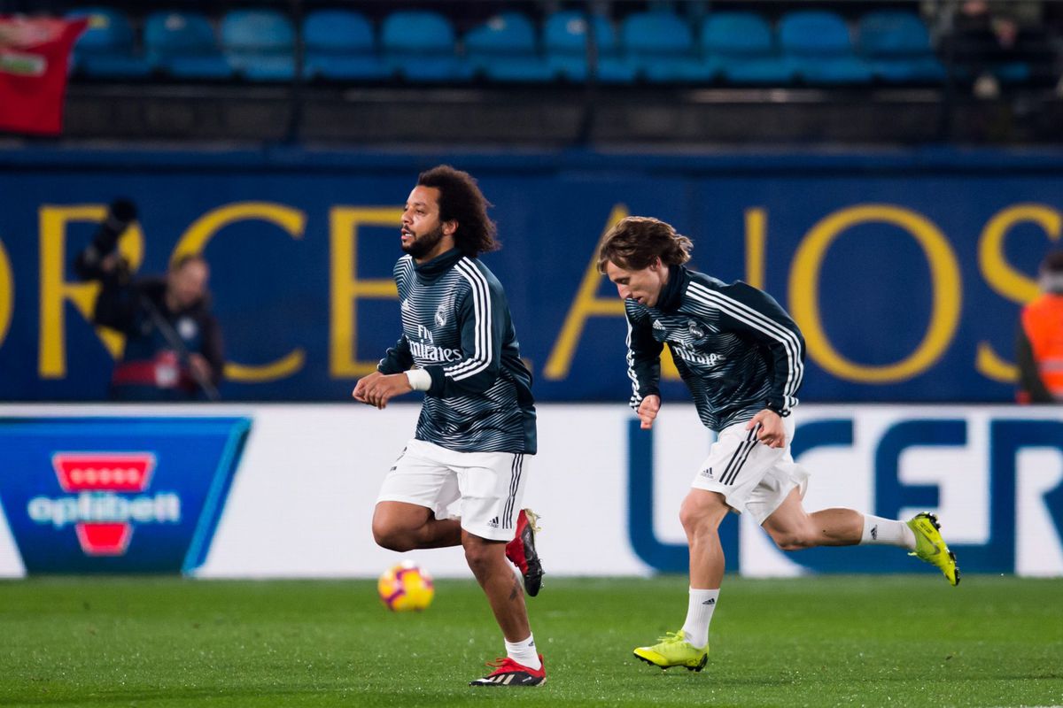 WTF! 'Te dikke Marcelo wordt op de bank gehouden bij Real Madrid'