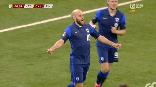 🎥 | Teemu Pukki schiet Jari Litmanen uit de boeken als topscorer aller tijden van Finland