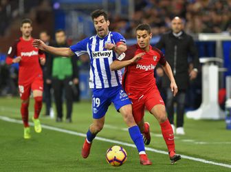 Spaanse verrassing Alavés houdt Sevilla van zege én koppositie in La Liga