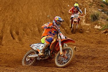 Jeffrey Herlings wint eerste manche in Semarang ondanks slechte start