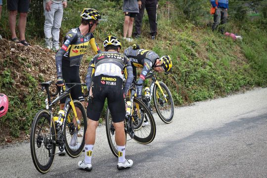 Renners dreigen vandaag te gaan staken tijdens Tour de France: 'Dat kan gewoon niet'