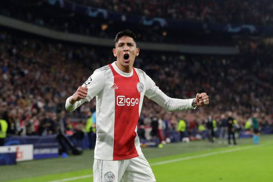 OFFICIEEL! Ajax verlengt contract met Edson Álvarez tot medio 2025