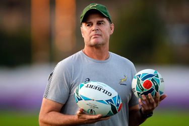 Rugby-bondscoach Zuid-Afrika stopt hoe dan ook na finale: 'Dat maakt me verdrietig'