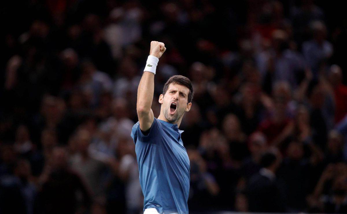 Djokovic bindt ook Federer aan zegekar en staat nu op 22 ongeslagen duels