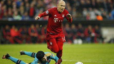 Bayern swingt naar ruime zege op Arsenal, invaller Robben belangrijk