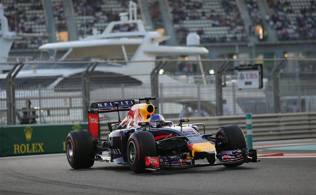 Vettel en Ricciardo starten vanuit pits
