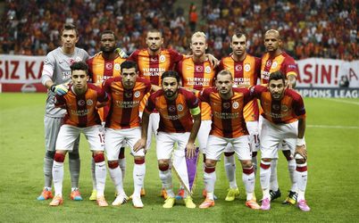 Pijnlijke nederlaag Sneijder met Galatasaray